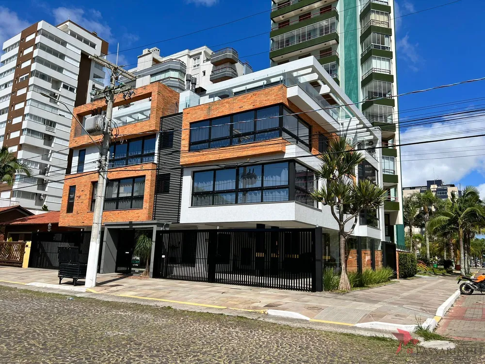 Cobertura, 3 quartos, 176 m² - Foto 2