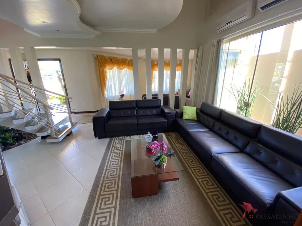 Sobrado, 3 quartos, 250 m² - Foto 4