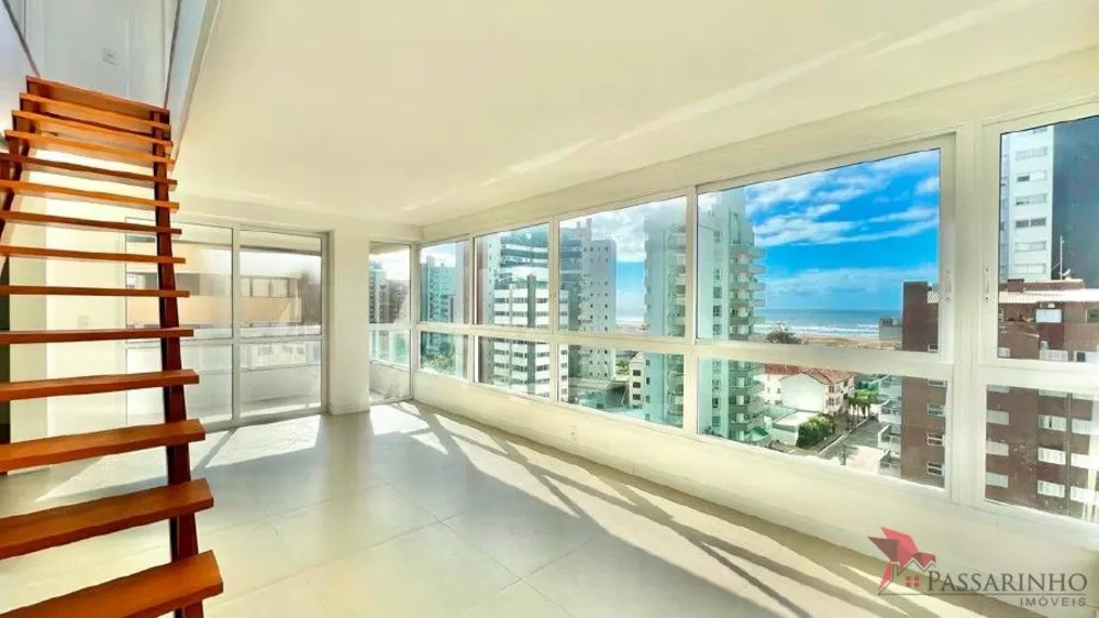 Cobertura, 3 quartos, 208 m² - Foto 4