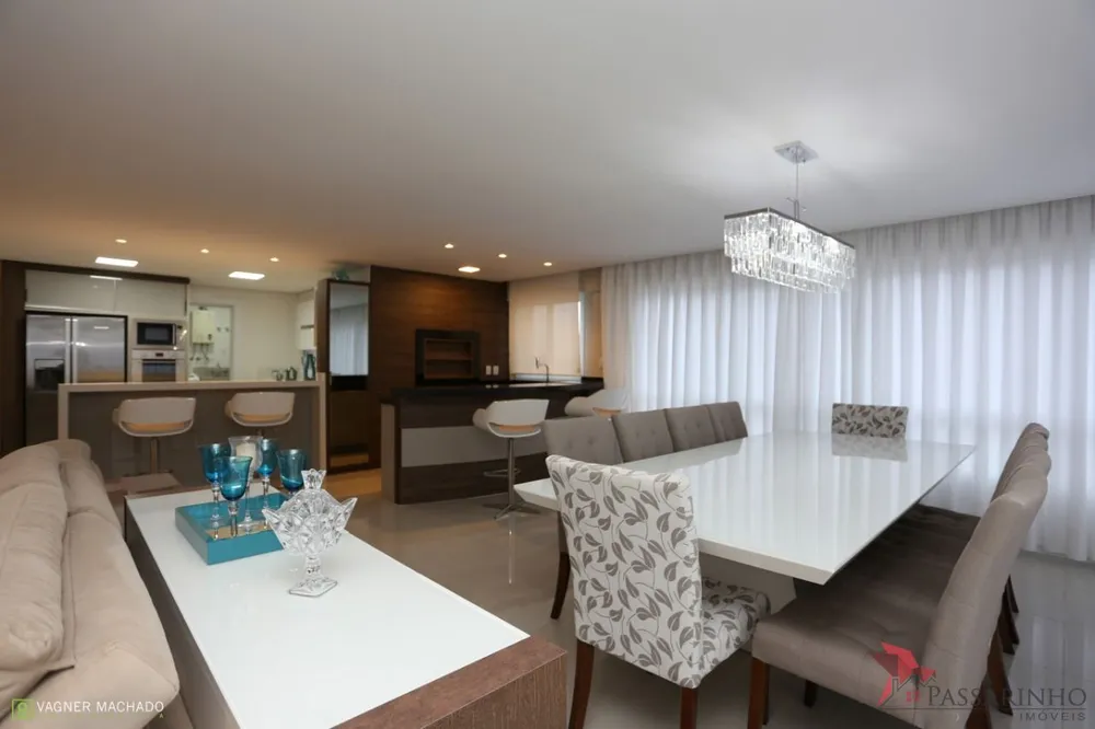Apartamento, 4 quartos, 216 m² - Foto 2