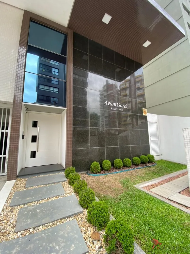 Apartamento, 3 quartos, 128 m² - Foto 2