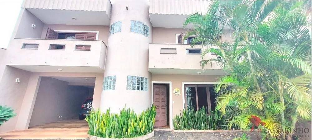 Sobrado, 4 quartos, 253 m² - Foto 1