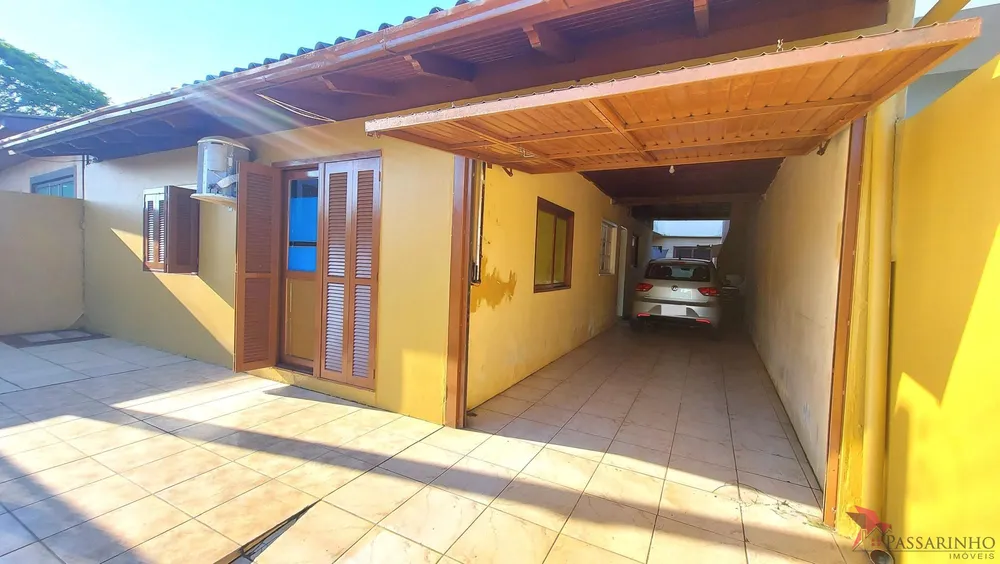 Casa, 6 quartos, 220 m² - Foto 1