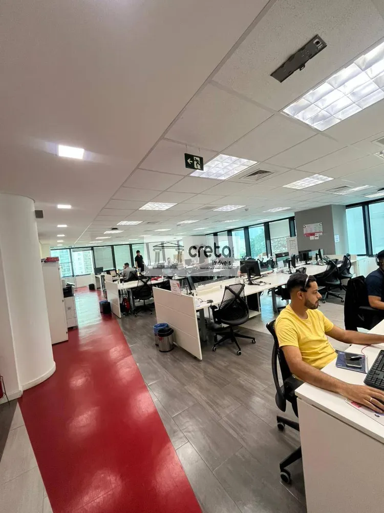 Prédio Inteiro, 4092 m² - Foto 1