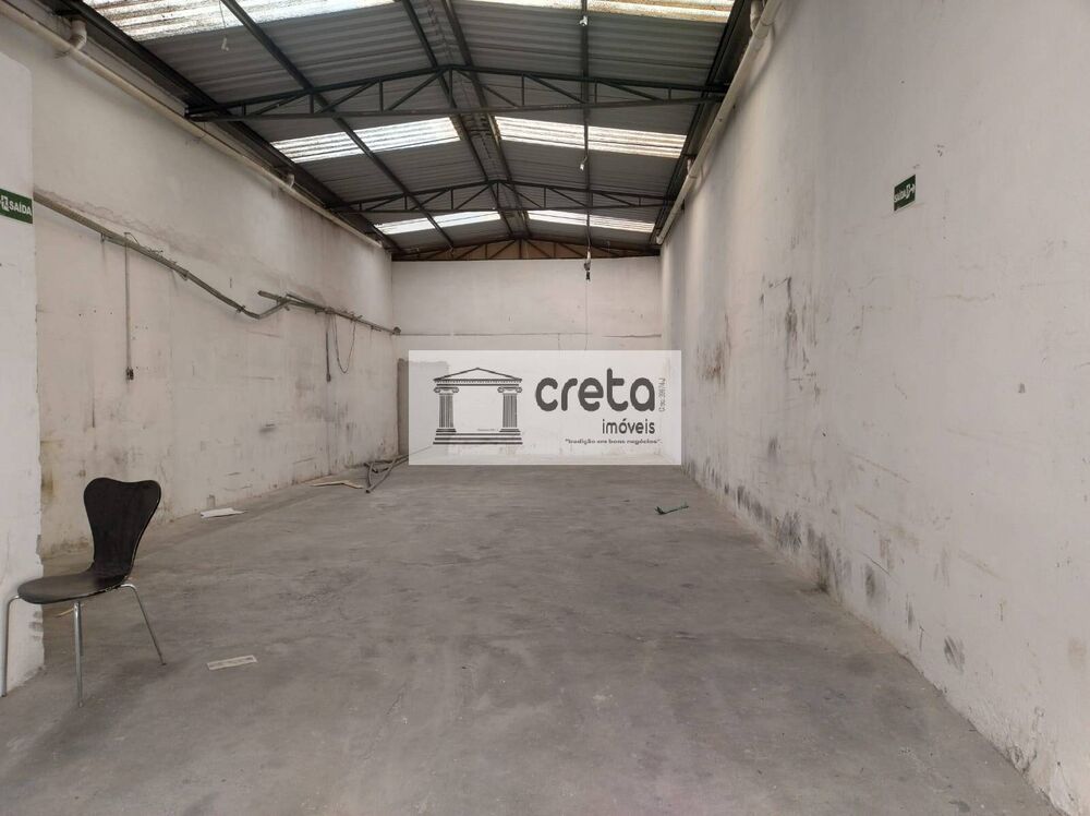 Depósito-Galpão-Armazém para alugar, 108m² - Foto 1
