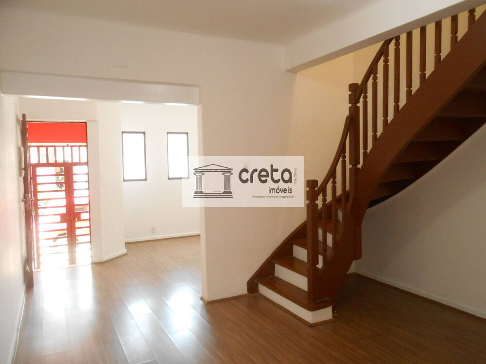 Casa à venda e aluguel com 4 quartos, 101m² - Foto 2
