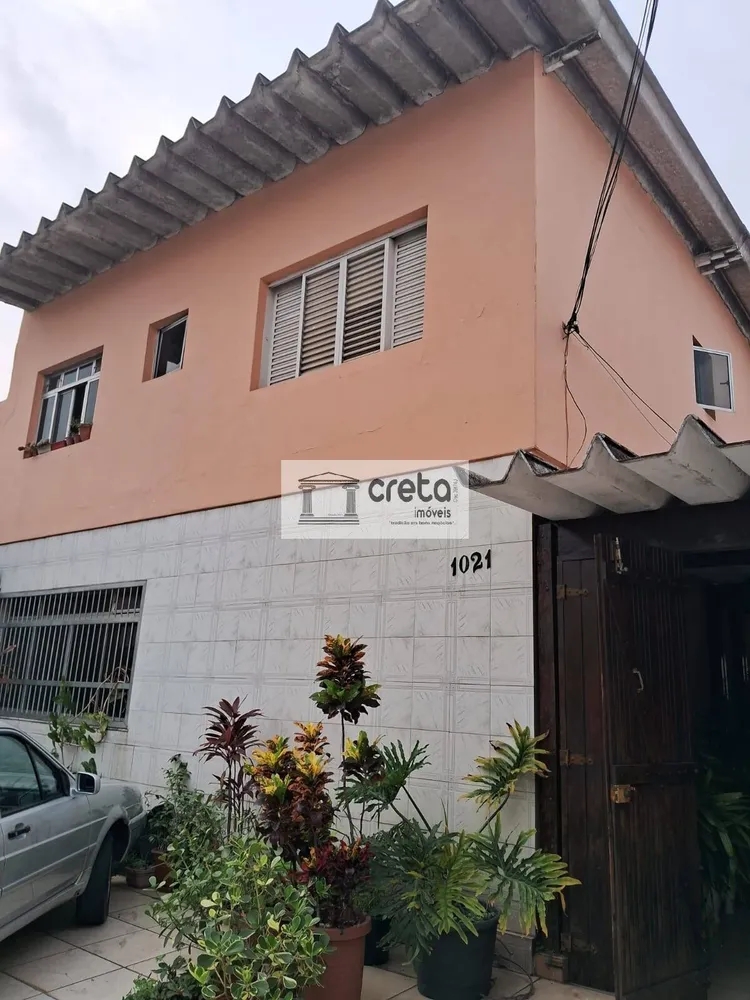 Casa, 3 quartos, 216 m² - Foto 1