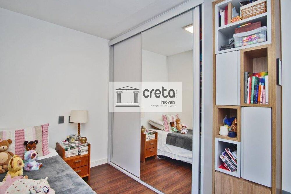 Apartamento à venda com 3 quartos, 138m² - Foto 2