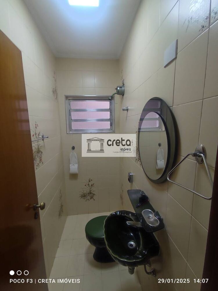 Sobrado à venda com 3 quartos, 161m² - Foto 1