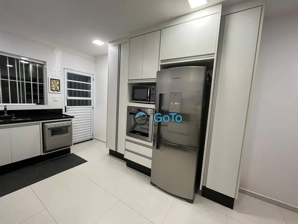 Sobrado, 3 quartos, 158 m² - Foto 3