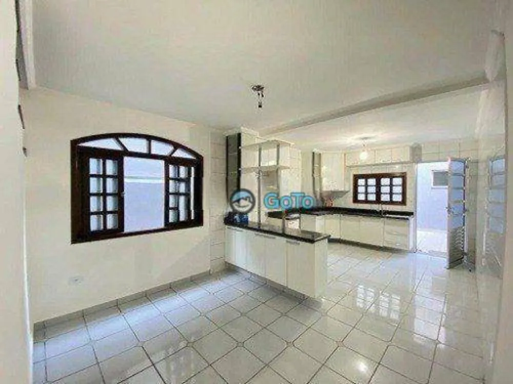 Sobrado, 3 quartos, 176 m² - Foto 3
