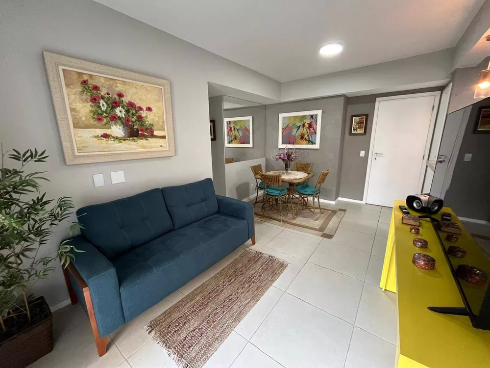 Apartamento à venda com 2 quartos, 75m² - Foto 1