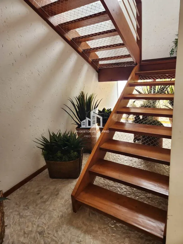 Sobrado, 4 quartos, 385 m² - Foto 4
