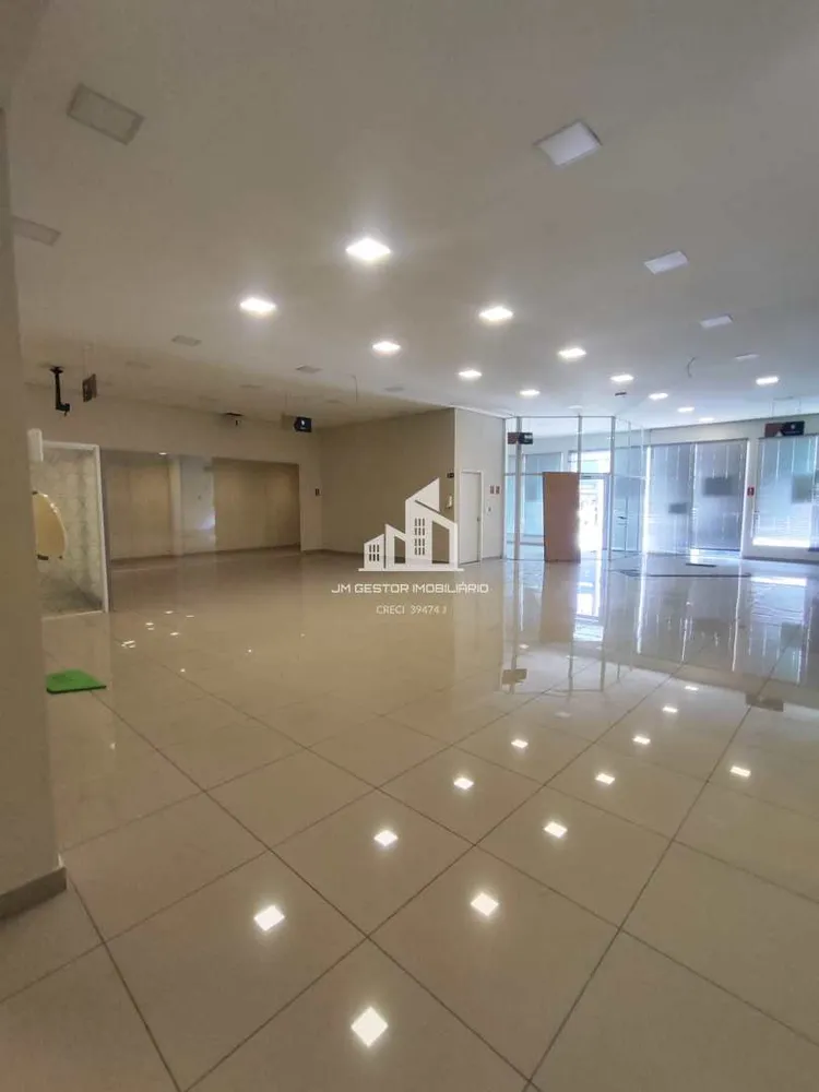Sala-Conjunto, 698 m² - Foto 1