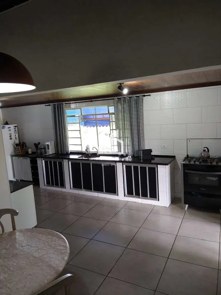 Chácara, 4 quartos, 3200 m² - Foto 2