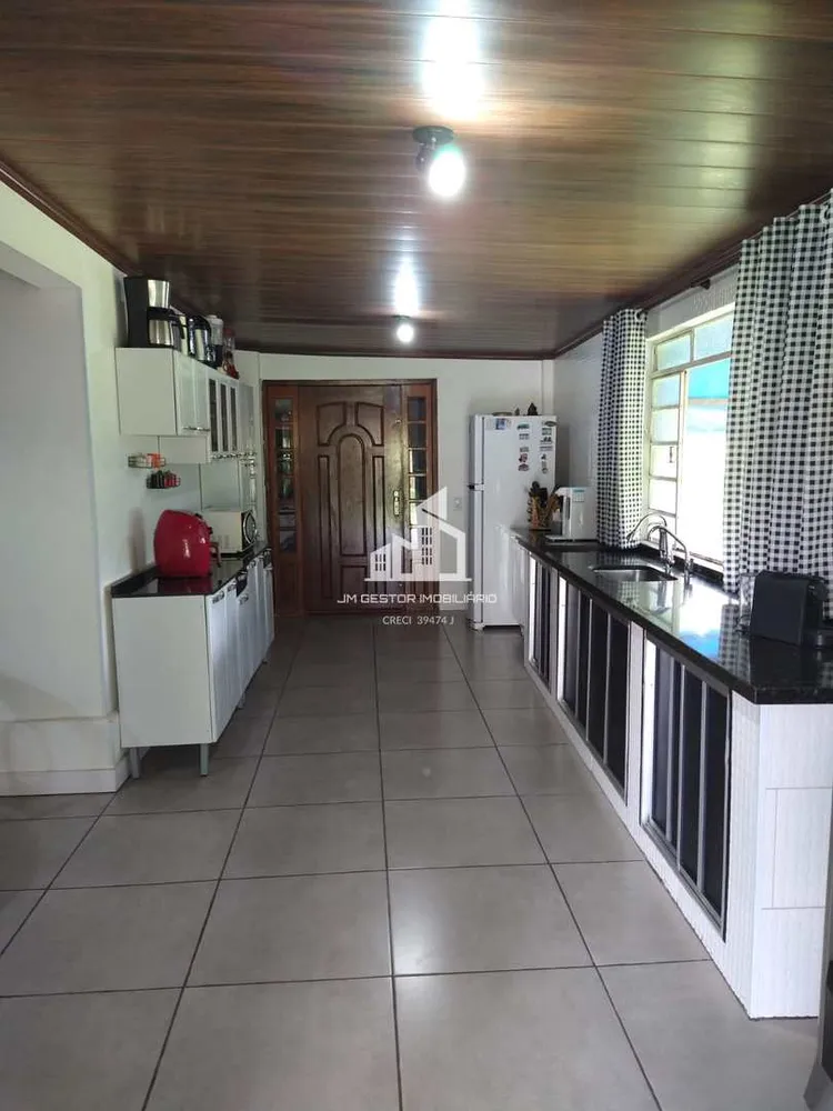 Chácara, 4 quartos, 3200 m² - Foto 1