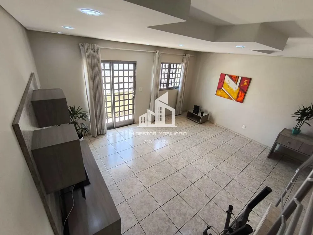 Sobrado, 3 quartos, 168 m² - Foto 2