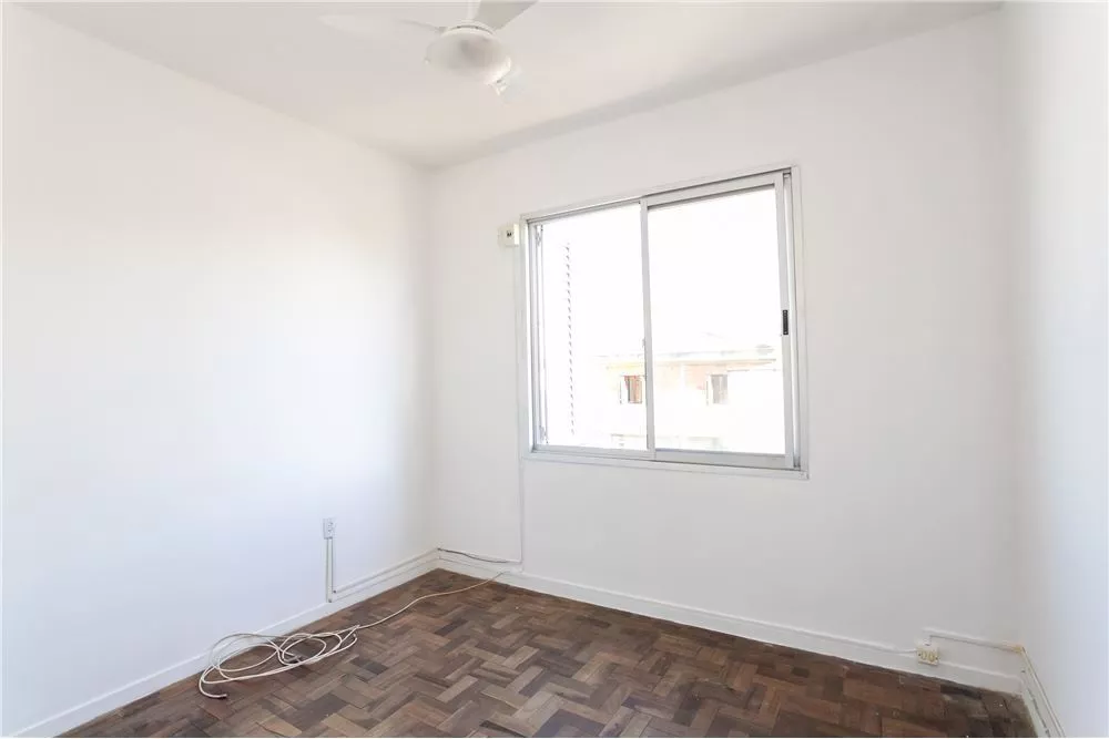 Apartamento à venda com 2 quartos, 39m² - Foto 2