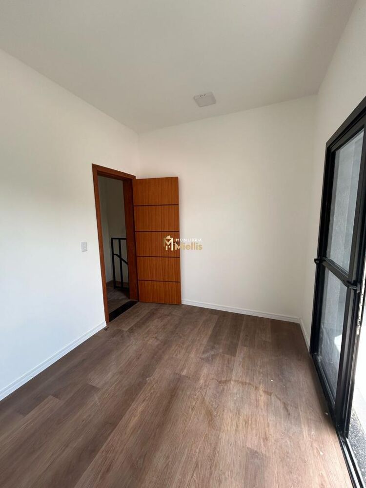 Casa à venda com 2 quartos, 110m² - Foto 15