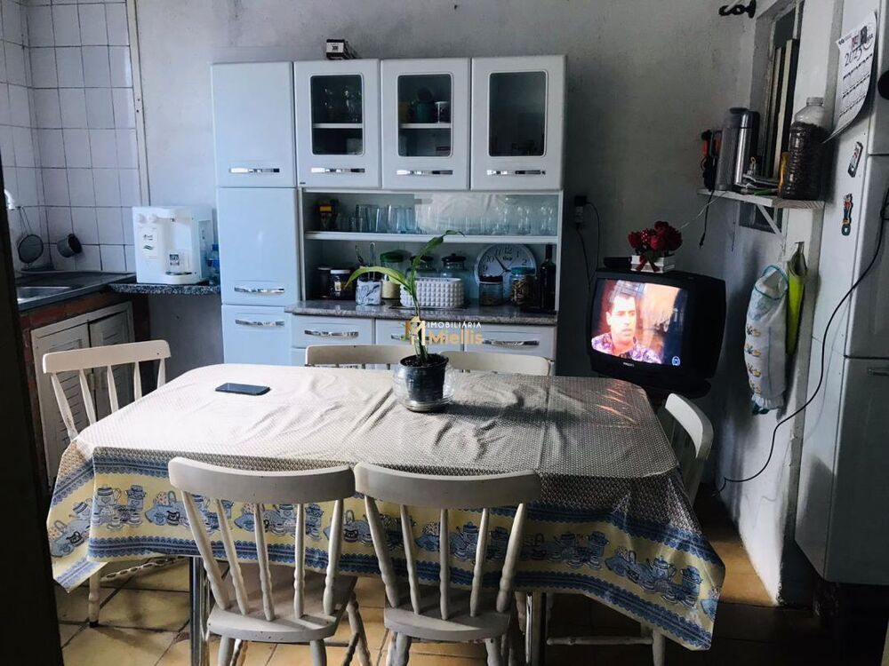 Casa à venda com 5 quartos, 396m² - Foto 9