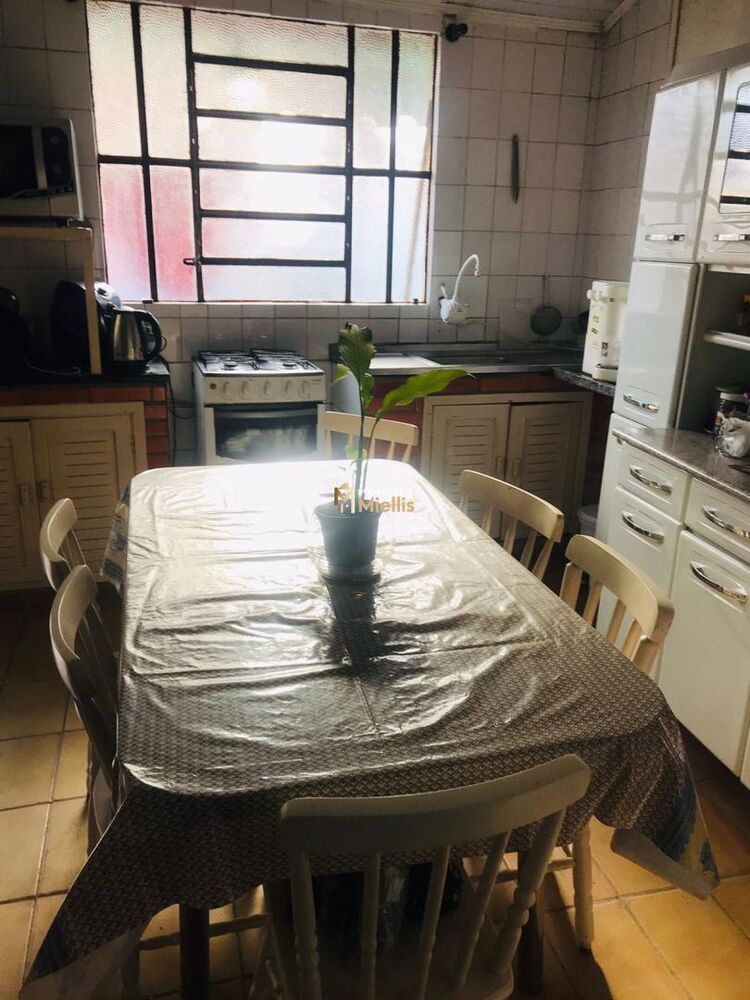 Casa à venda com 5 quartos, 396m² - Foto 8