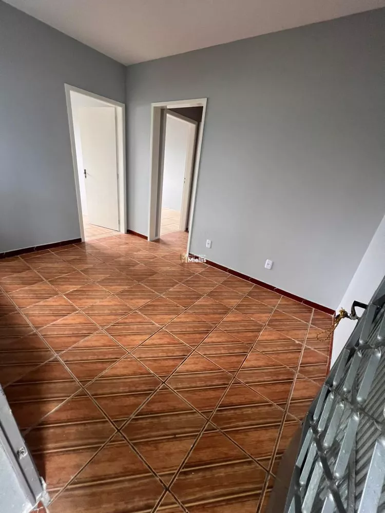 Apartamento à venda com 2 quartos, 20m² - Foto 2