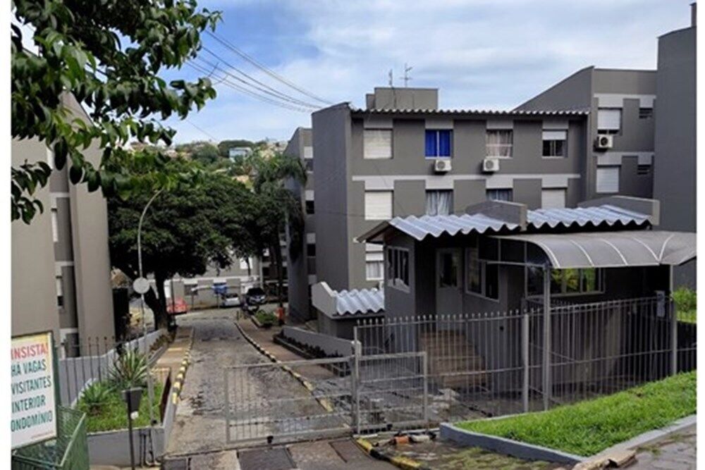 Apartamento à venda com 1 quarto, 42m² - Foto 1