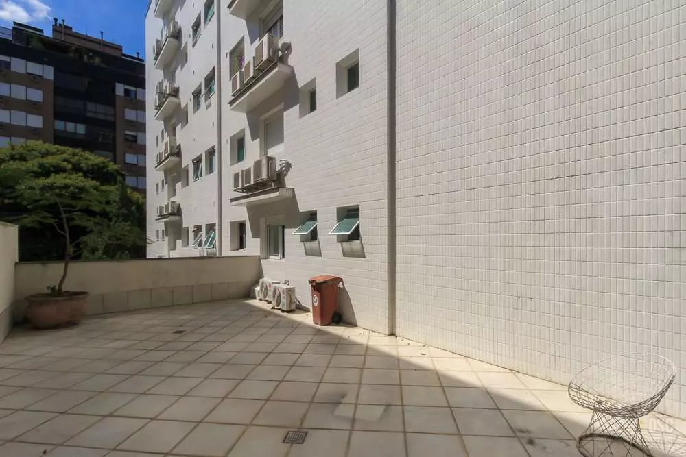 Apartamento à venda com 2 quartos, 246m² - Foto 4