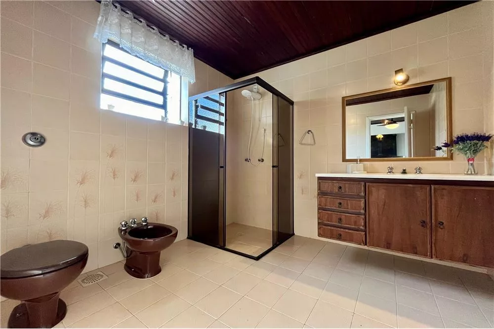 Casa à venda com 3 quartos, 300m² - Foto 5