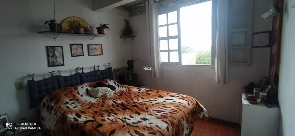 Casa à venda com 3 quartos, 20m² - Foto 3