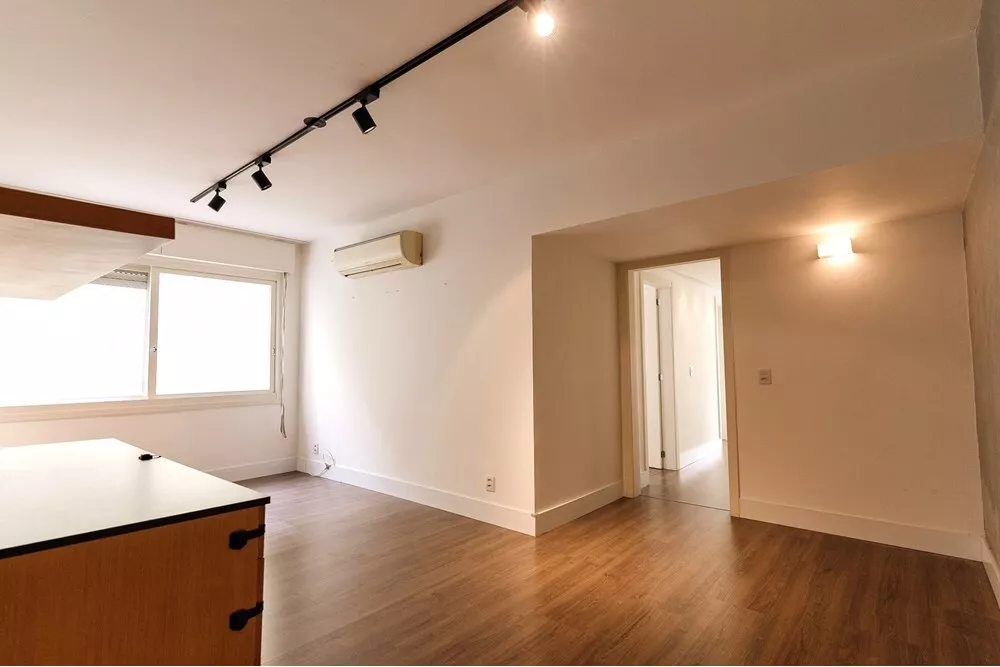 Apartamento à venda com 3 quartos, 99m² - Foto 1