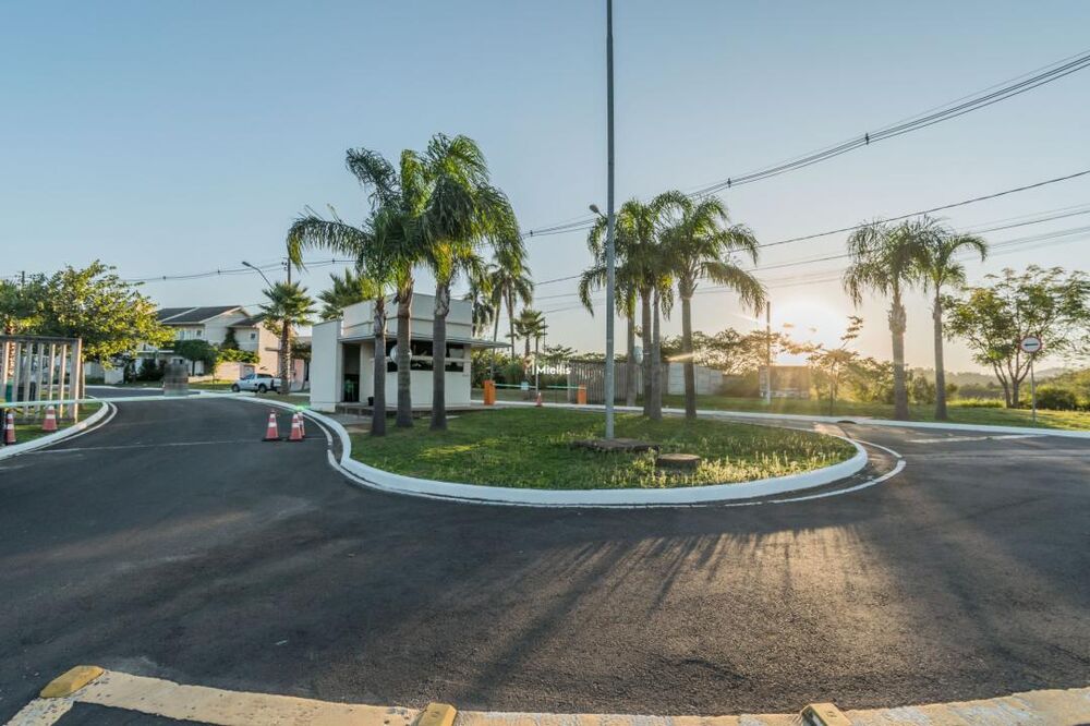 Terreno à venda, 129m² - Foto 1