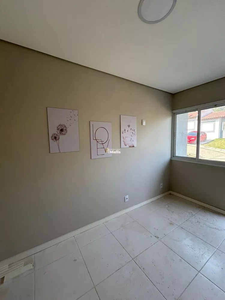 Casa de Condomínio à venda com 2 quartos, 46m² - Foto 4