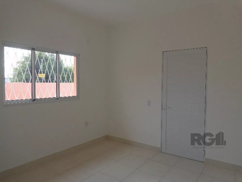 Casa à venda com 2 quartos, 80m² - Foto 2