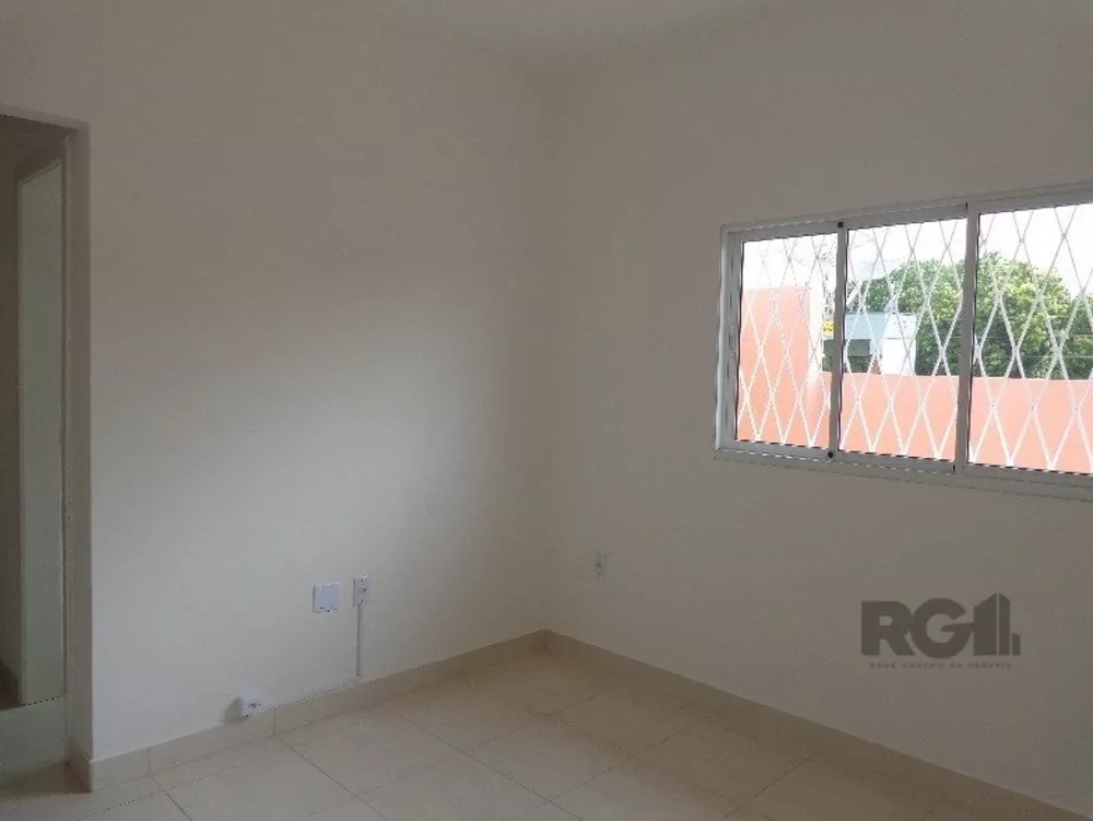 Casa à venda com 2 quartos, 80m² - Foto 3