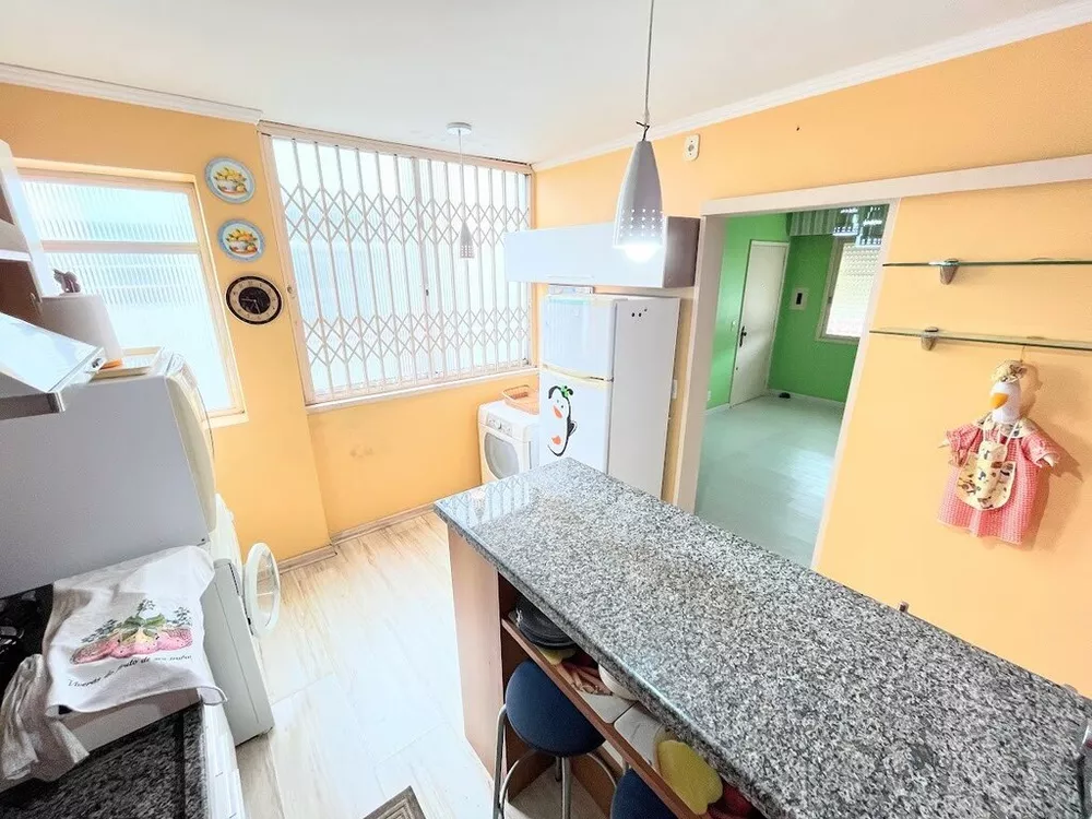 Apartamento à venda com 2 quartos, 63m² - Foto 14