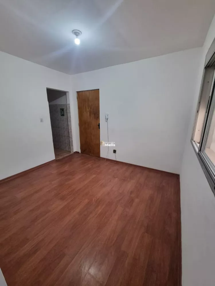 Apartamento à venda com 2 quartos, 20m² - Foto 3