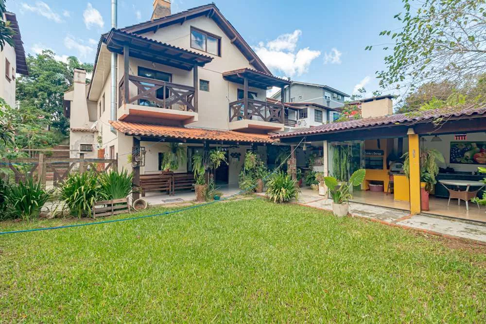 Casa de Condomínio à venda com 5 quartos, 560m² - Foto 4