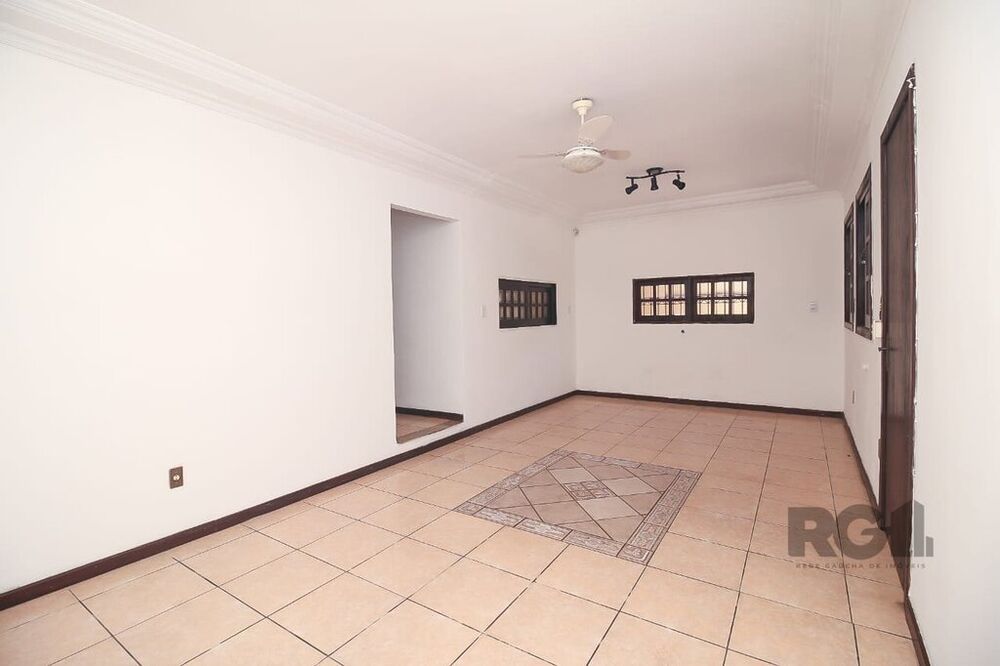 Casa à venda com 4 quartos, 247m² - Foto 15