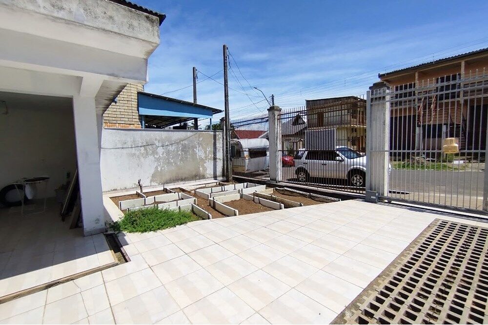 Casa à venda com 3 quartos, 193m² - Foto 6