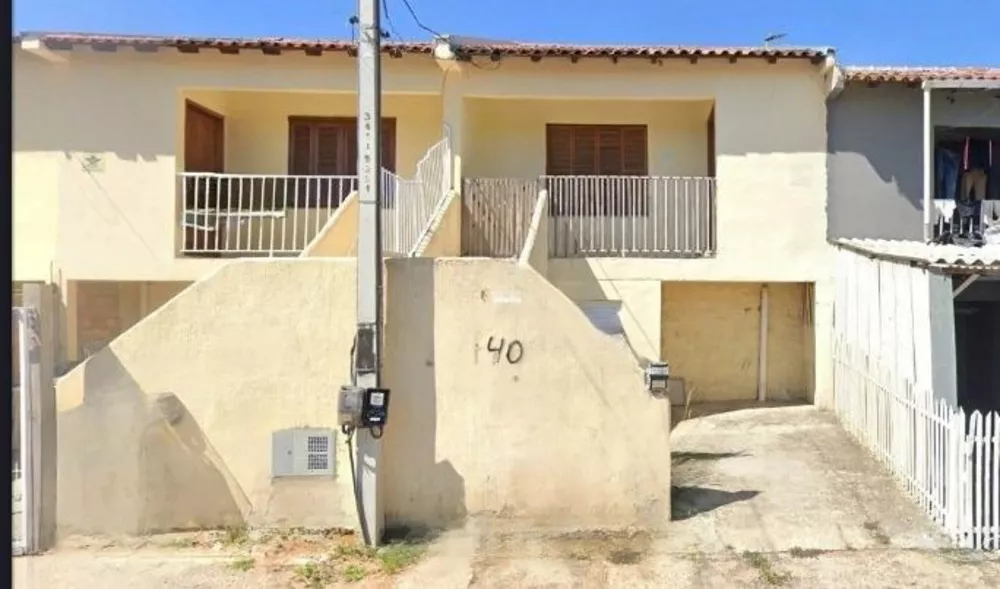 Casa à venda com 2 quartos, 50m² - Foto 1