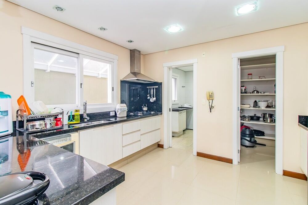 Casa de Condomínio à venda com 4 quartos, 387m² - Foto 6