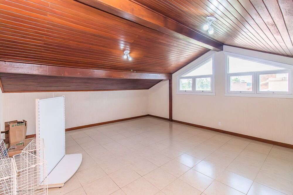 Casa de Condomínio à venda com 4 quartos, 387m² - Foto 10