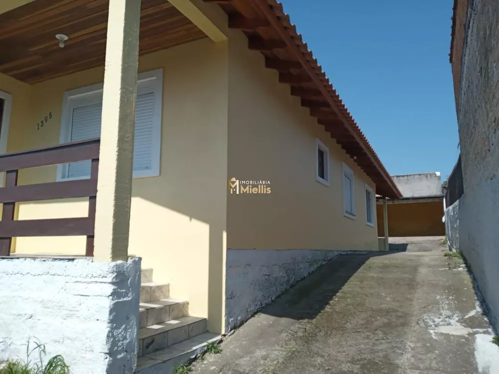 Casa, 3 quartos, 90 m² - Foto 2