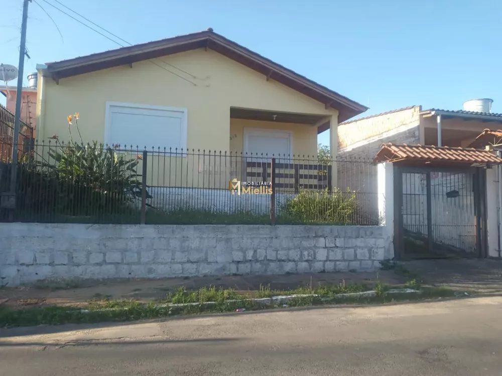 Casa, 3 quartos, 90 m² - Foto 1