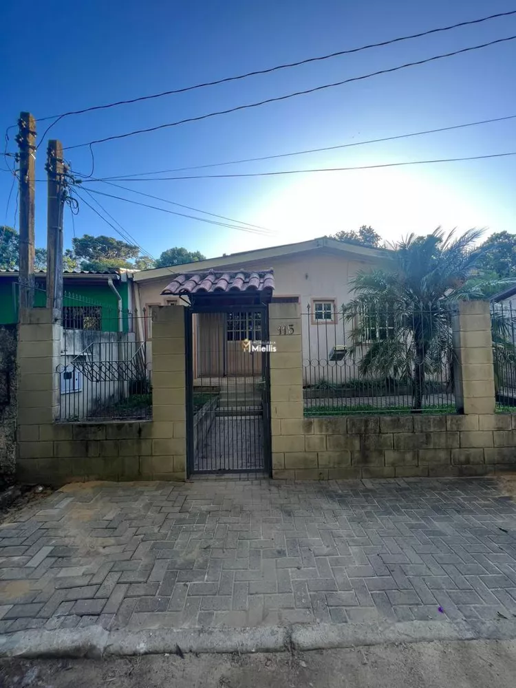 Casa à venda com 3 quartos, 130m² - Foto 2