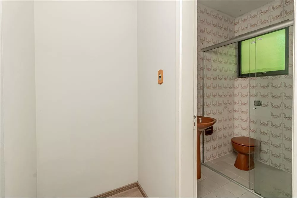 Apartamento à venda com 1 quarto, 43m² - Foto 7