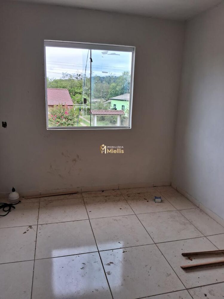 Casa, 2 quartos, 60 m² - Foto 1