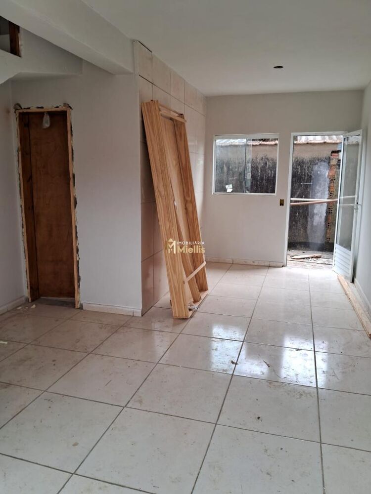 Casa, 2 quartos, 60 m² - Foto 4