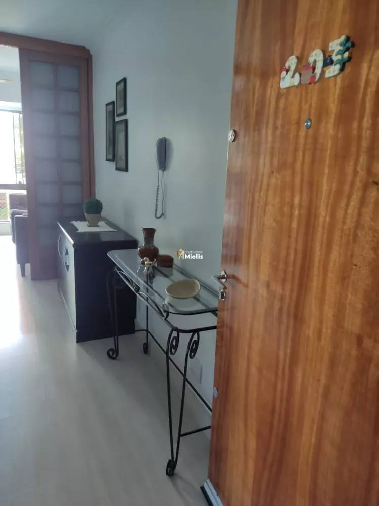 Apartamento à venda com 2 quartos, 57m² - Foto 5